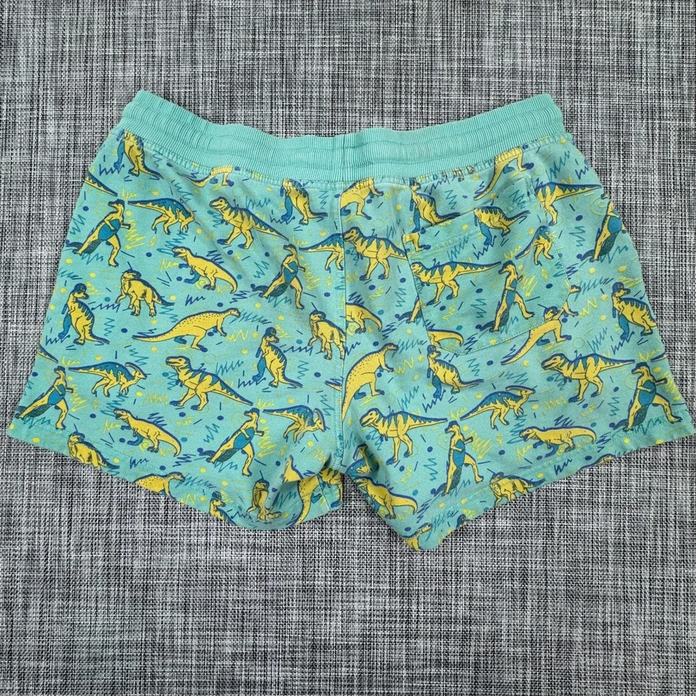 chubbies *orders ship